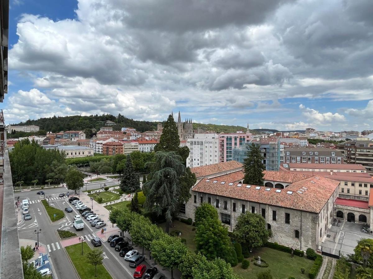 Atuaire Home Gran Apartamento Con Vistas A La Catedral De Burgo Exterior foto