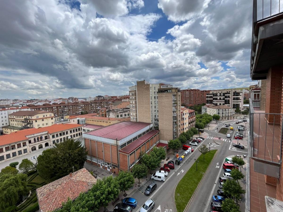 Atuaire Home Gran Apartamento Con Vistas A La Catedral De Burgo Exterior foto